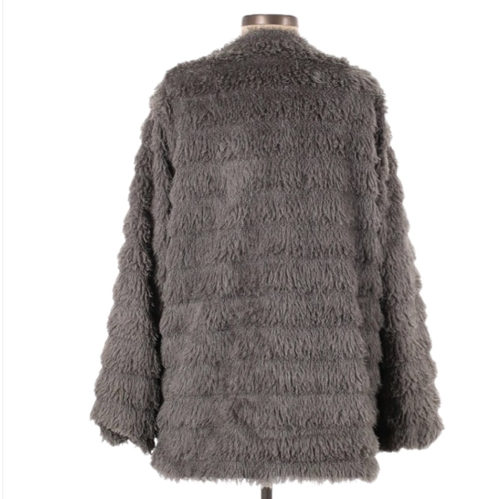 Tularosa Ricci Faux Fur Jacket - Picture 6 of 9